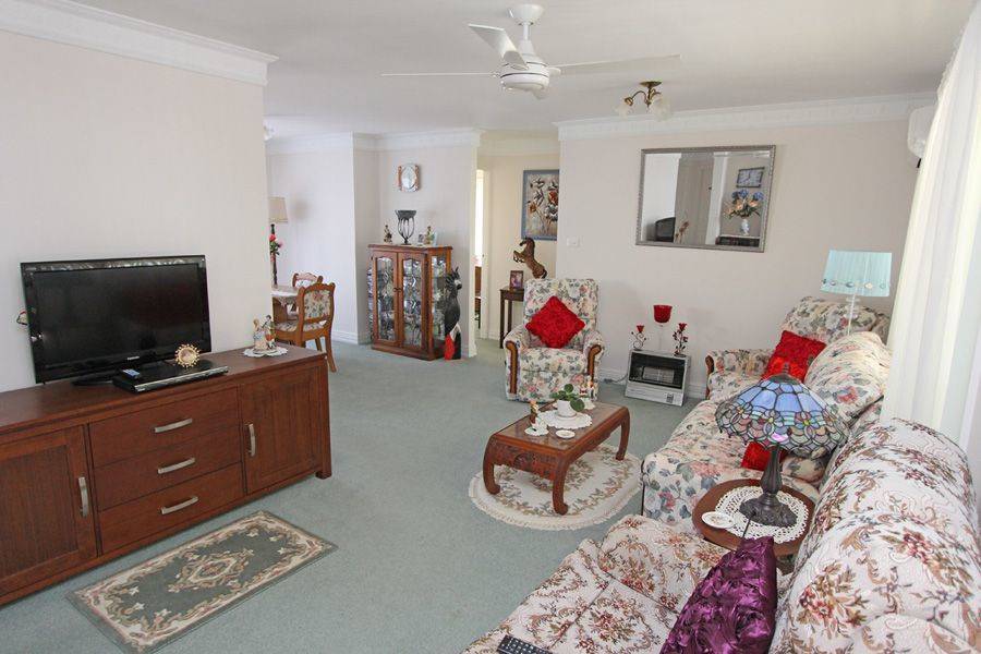 58 Second Avenue,Broadlands Estate GREEN POINT NSW 2251-2