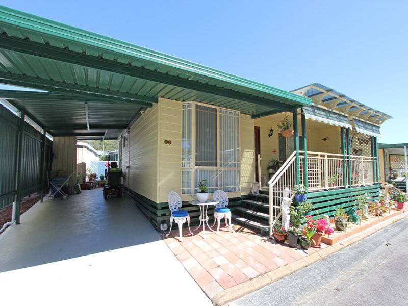 58 Second Avenue,Broadlands Estate, Green Point, NSW 2251  1