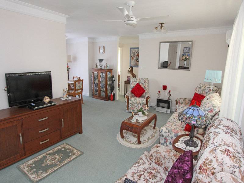 58 Second Avenue,Broadlands Estate, Green Point, NSW 2251  2
