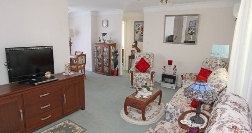 58 Second Avenue,Broadlands Estate, Green Point, NSW 2251  2