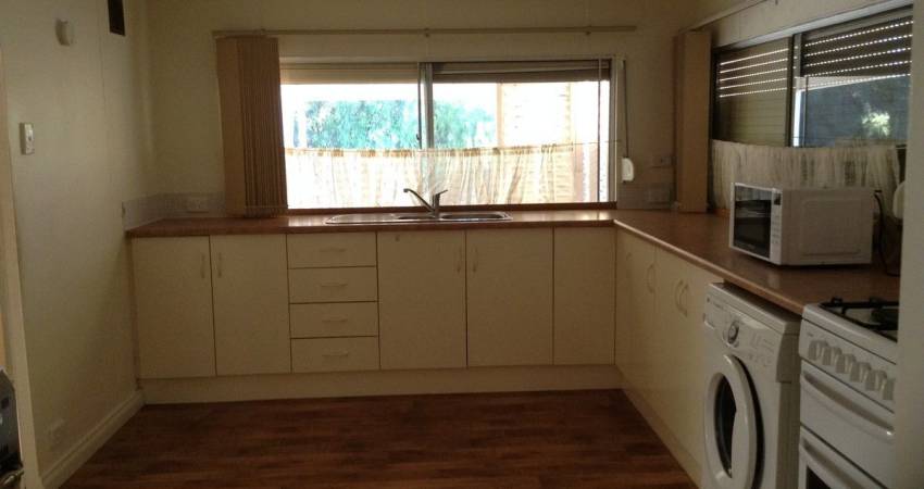 5 First Avenue Hillier SA 5116-2