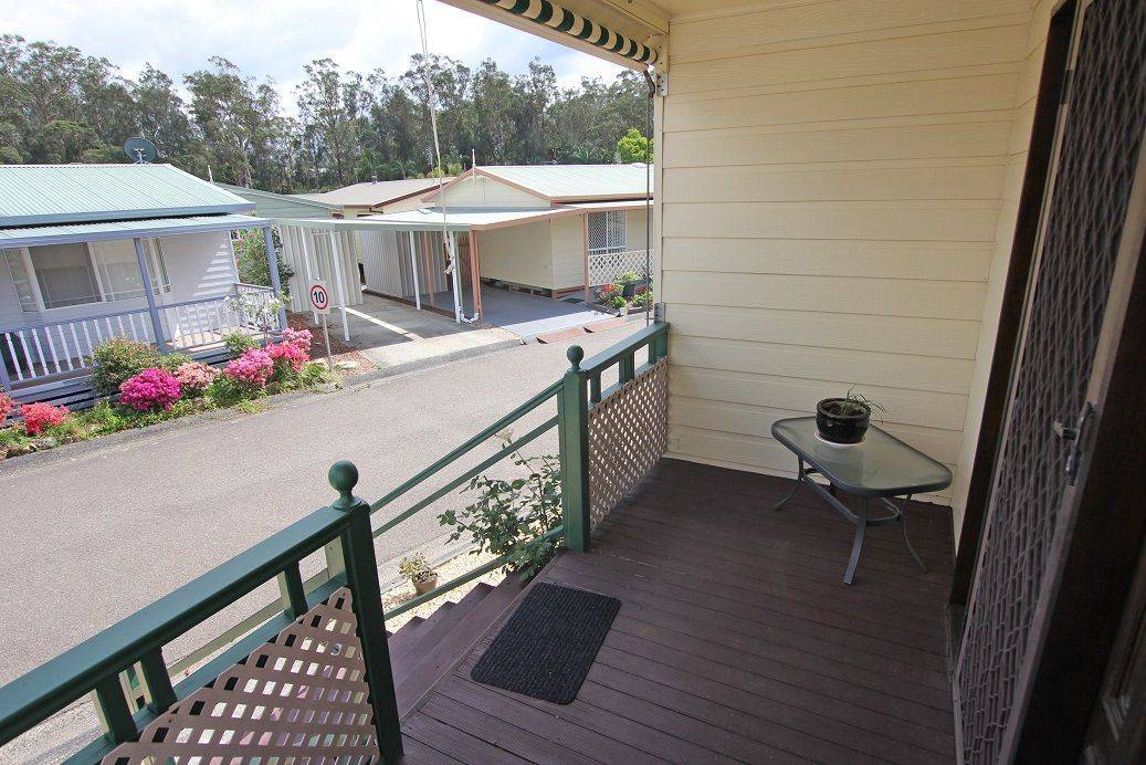 5 Sixth Avenue Green Point NSW 2251-2