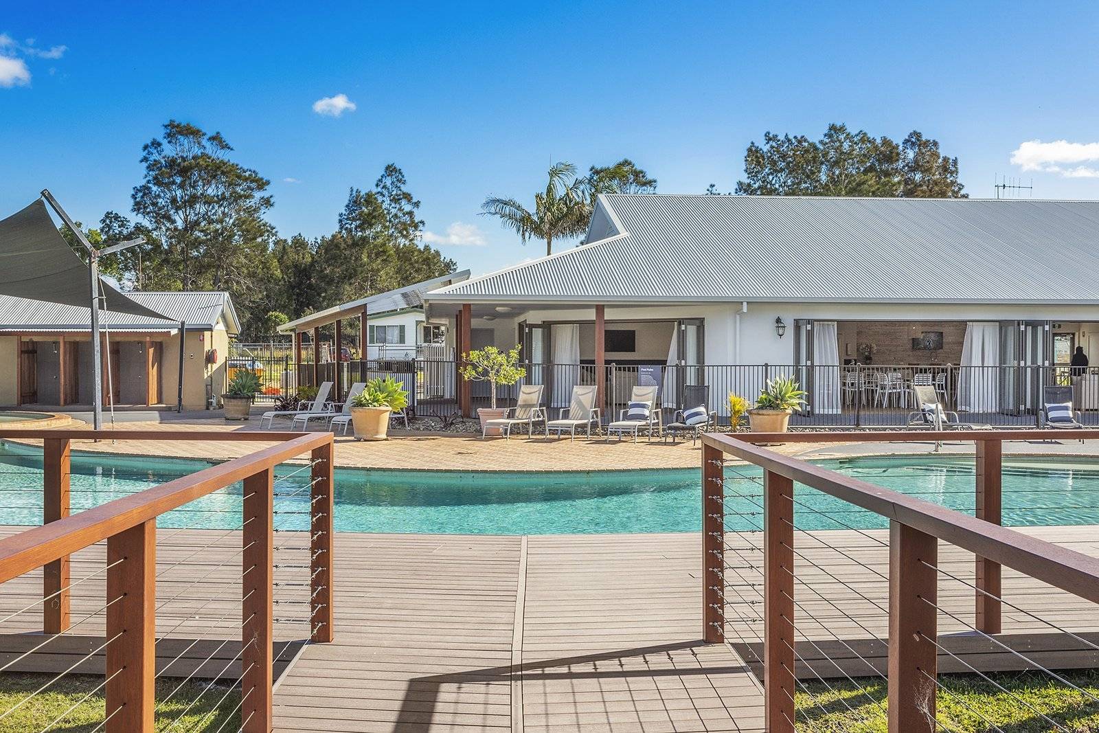 21 Red Head Road, Hallidays Point NSW 2430-2