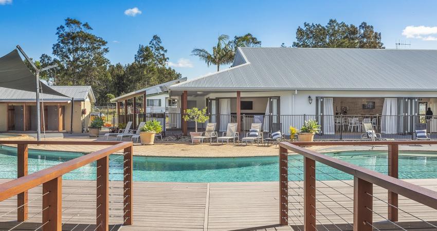21 Red Head Road, Hallidays Point NSW 2430-2