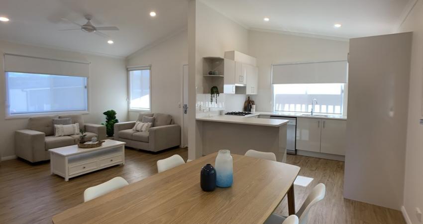 21 Red Head Road, Hallidays Point NSW 2430-4
