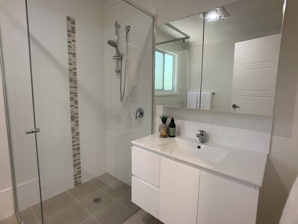 21 Red Head Road, Hallidays Point NSW 2430-1