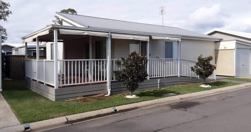 63/137 Mount View Road Cessnock, NSW 2325-2