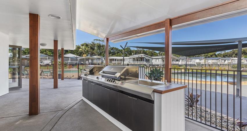 21 Red Head Road, Hallidays Point NSW 2430-1