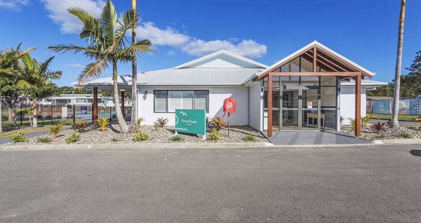 21 Red Head Road, Hallidays Point NSW 2430-4