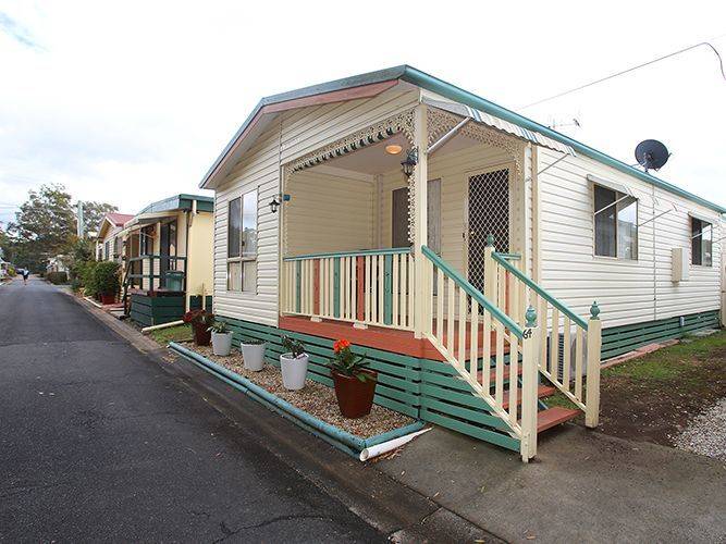 64 First Avenue Woolgoolga NSW 2456 2