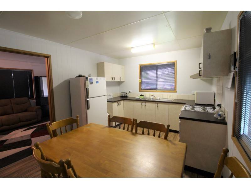 66-5189 Riverina Highway, Howlong, NSW 2643 -2