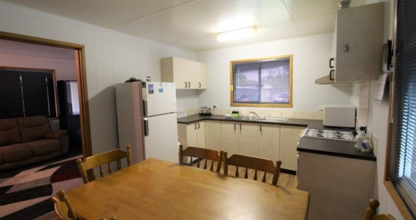 66-5189 Riverina Highway, Howlong, NSW 2643 -2