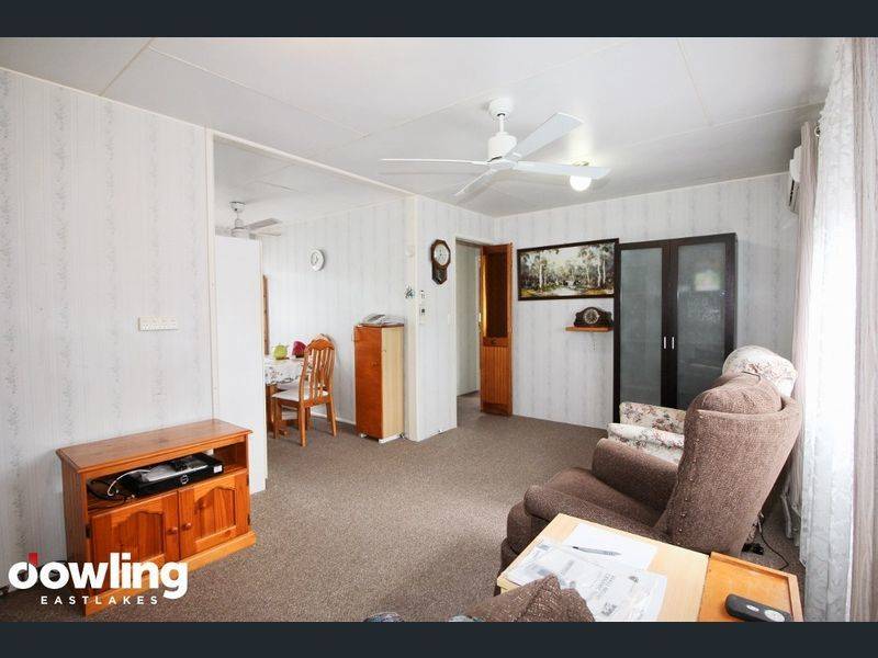 687 Pacific Highway, Belmont, NSW 2280 2