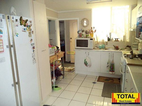 69/11 The Esplanade Coombabah QLD 4216  2