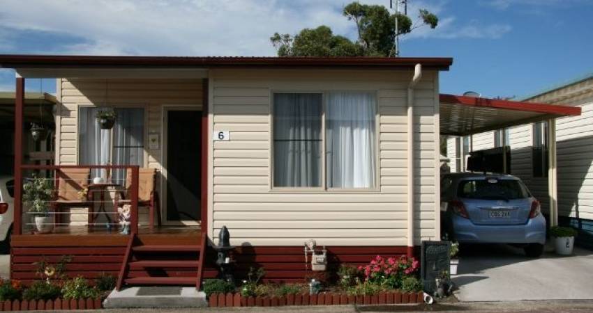 6 Fifth Street Spinnakers Leisure Park, Belmont, NSW 2280 2