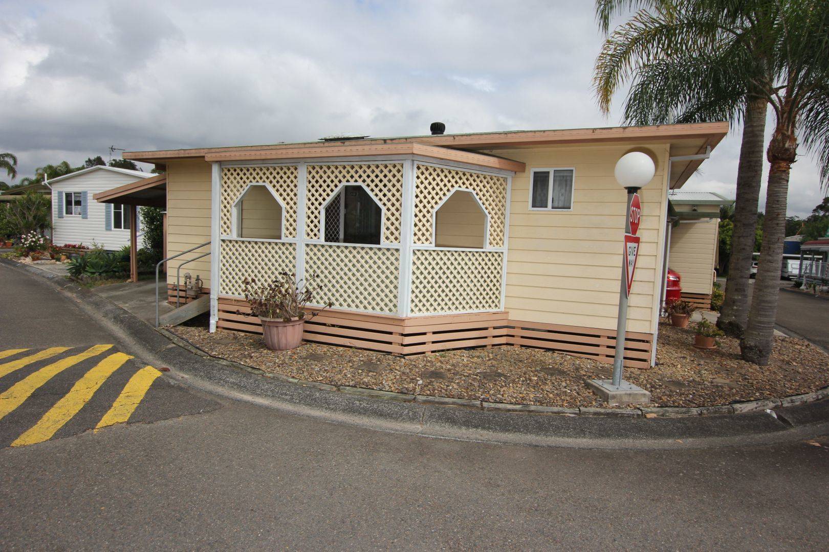 6 Second Avenue Green Point NSW 2251-1