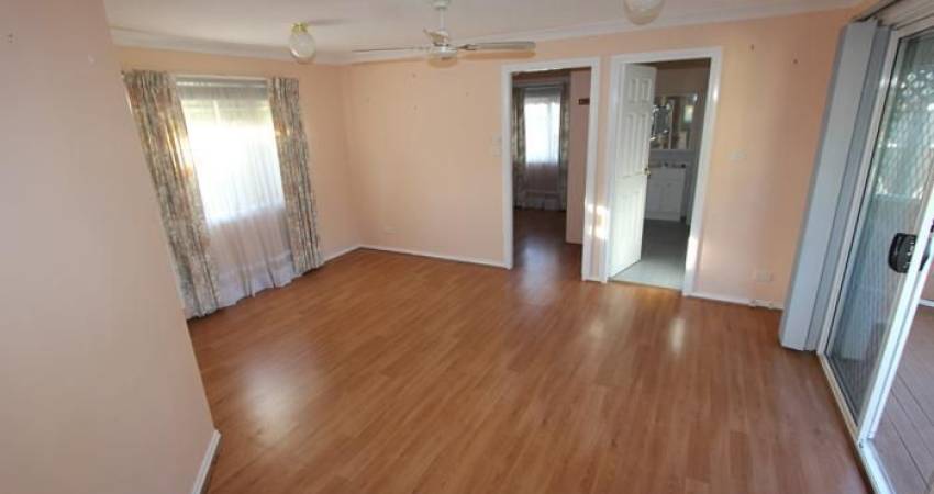 6 Second Avenue, Broadlands Estate GREEN POINT NSW 2251-2
