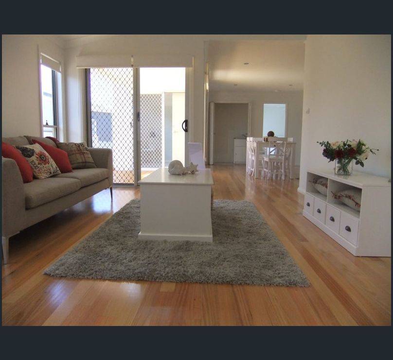 7-33 Karalta Road, Erina, NSW 2250 2