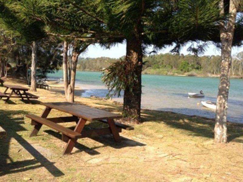 Site 73 Foreshore Caravan Park Nambucca Heads NSW 2448 1