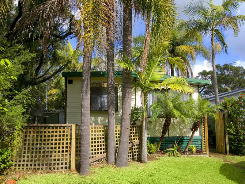 7 Palm Parade, North Narrabeen, NSW 2101 2