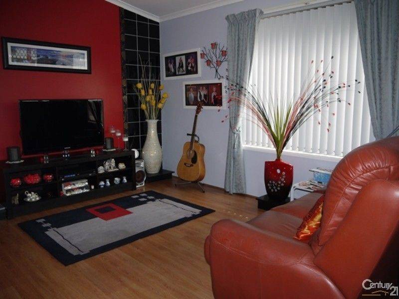 7 Third Avenue Broadlands Estate Green Point NSW 2251 1