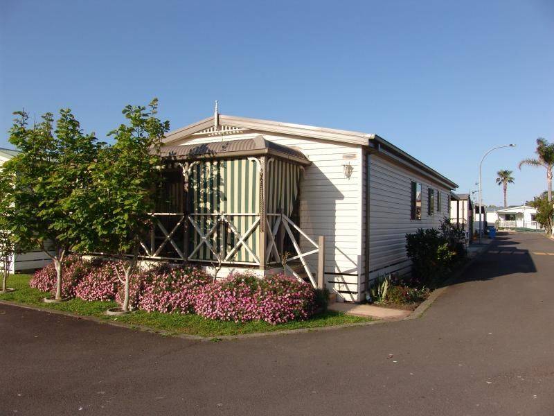 8/7th Ave/120 Osborne Pde Warilla NSW 2528 2