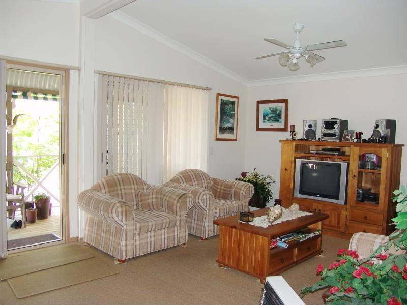 8/7th Ave/120 Osborne Pde Warilla NSW 2528 1