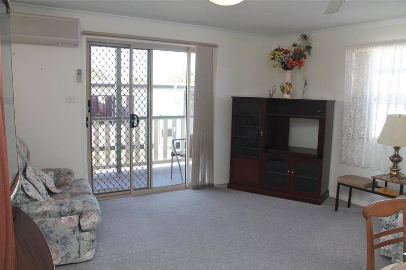 82 278-280 Princes Highway Bomaderry NSW 2541 -2