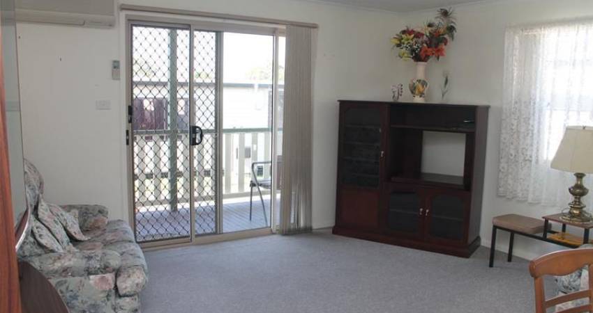 82 278-280 Princes Highway Bomaderry NSW 2541 -2