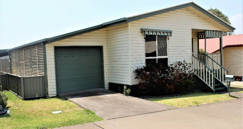 84	102A Moores Pocket Rd, Moores Pocket QLD 4305 2