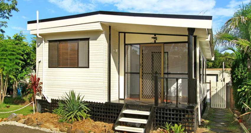 8/4 Woodrow Place, Figtree, NSW 2525 2
