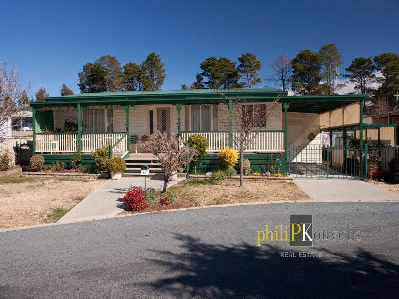 89 Banksia Drive, Symonston, ACT 2609 2