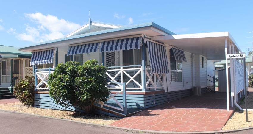 2 Mulloway Road, Chain Valley Bay NSW-1