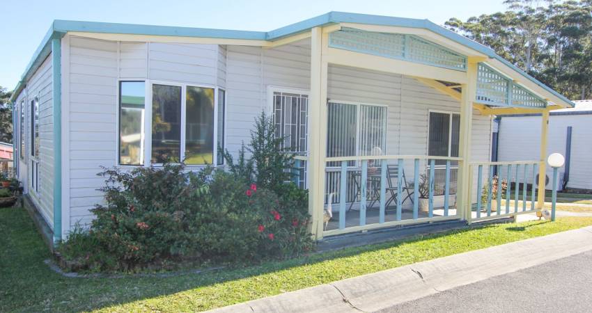 8 Arthur Phillip Drive, Kincumber Nautical Village Kincumber NSW 2251 -1