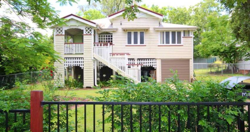 8 Eaglesfield Street, Beaudesert, Qld 4285 -1
