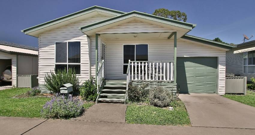 9	102A Moores Pocket Rd, Moores Pocket QLD 4305 2