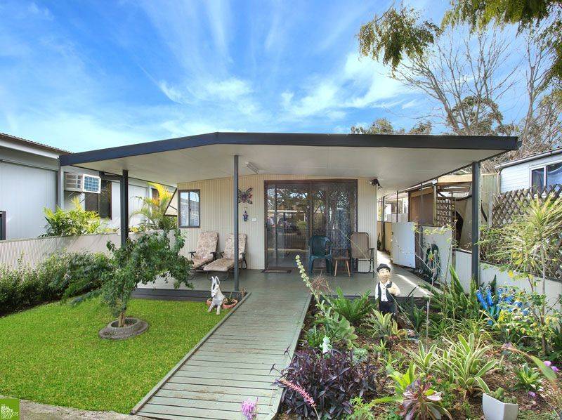 95/4 Woodrow Place Figtree NSW 2525 2