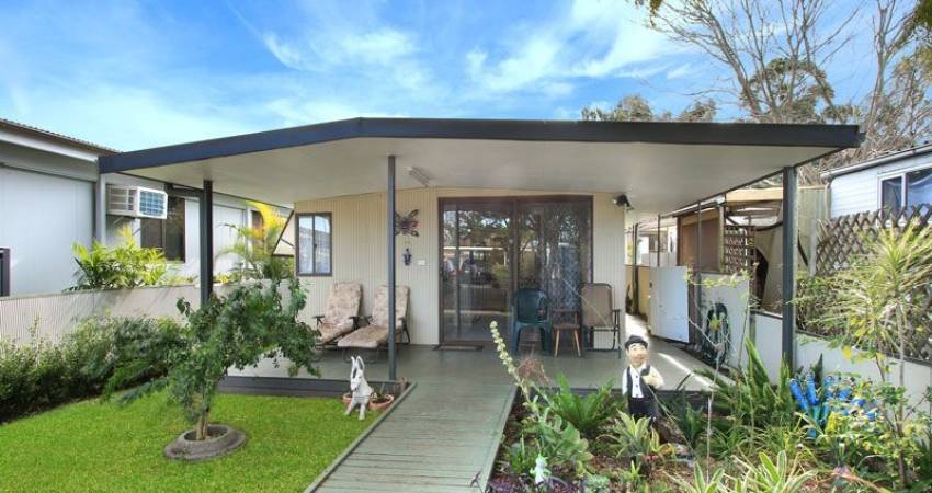 95/4 Woodrow Place, Figtree, NSW 2525 2