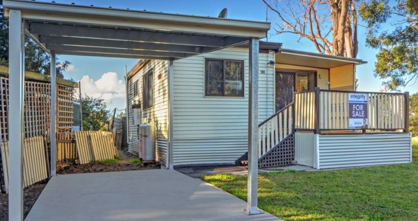 98-17 Terara Road Nowra NSW 2541-1