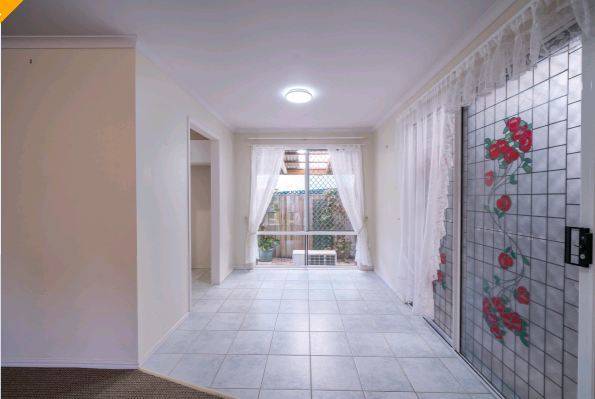 67 Winders Place, Banora Point NSW 2486-6