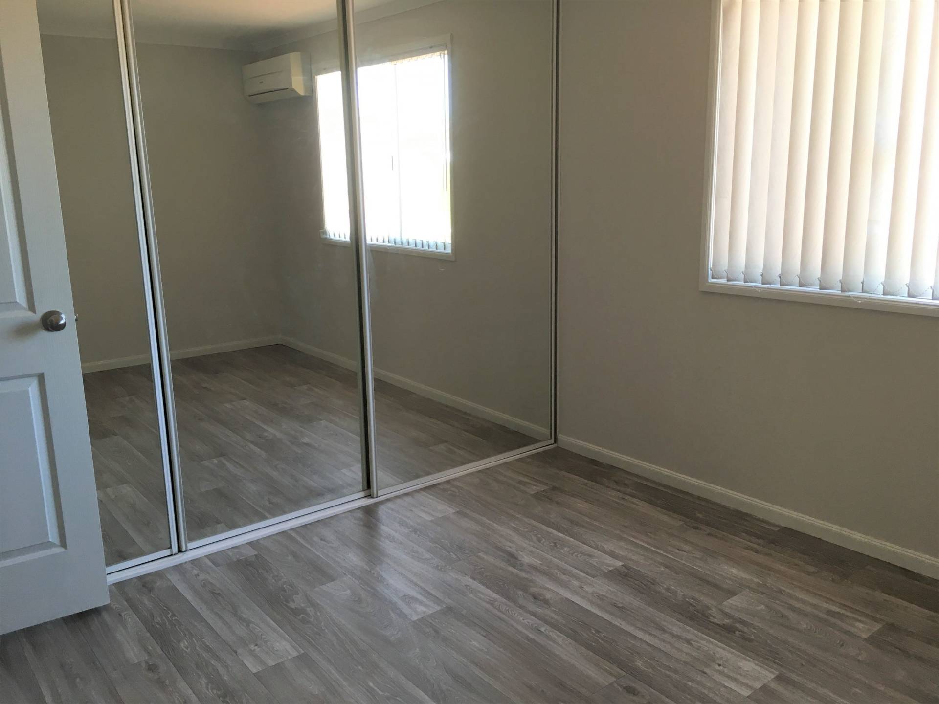 597 Kalamunda Rd, High Wycombe WA -4