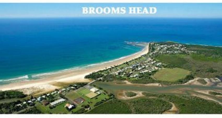 Brooms Head, NSW 2463 2