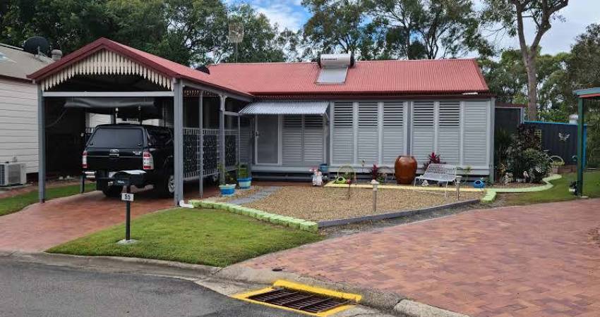 208-218 Elizabeth Street Urangan QLD 4655-7
