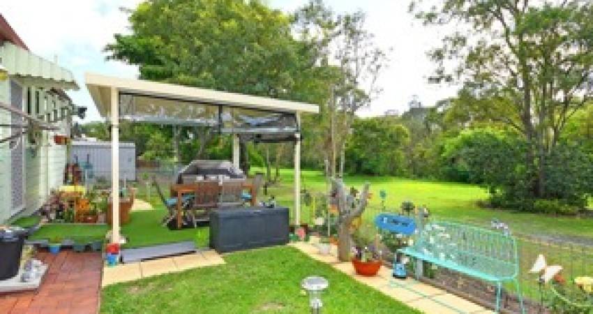 208-218 Elizabeth Street Urangan QLD 4655-2