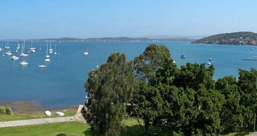 EO35 Belmont Bay Caravan Park, 1 Gerald Street Belmont Nsw 2280 2