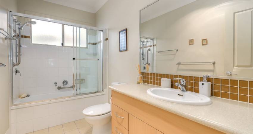 23/1 McKenzie Dr, Highland Park QLD 4211 - 5
