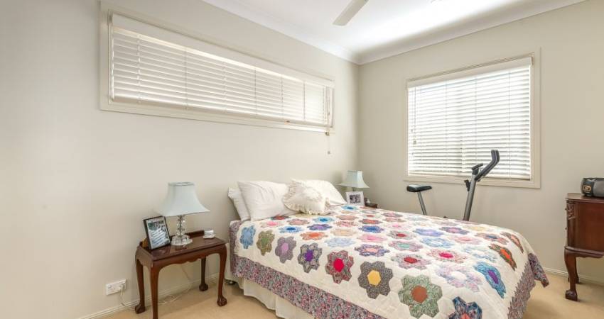 23/1 McKenzie Dr, Highland Park QLD 4211 - 3
