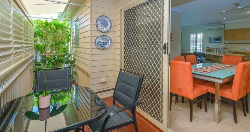 23/1 McKenzie Dr, Highland Park QLD 4211 - 2