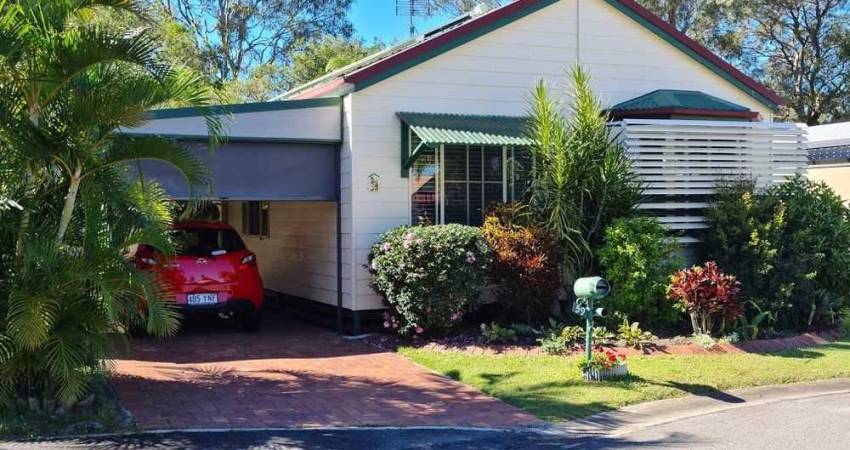 208-218 Elizabeth Street Urangan QLD 4655-7