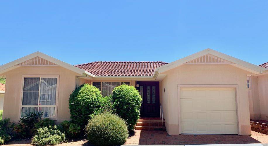 84 BORONIA CRESCENT Erina NSW 2250-3